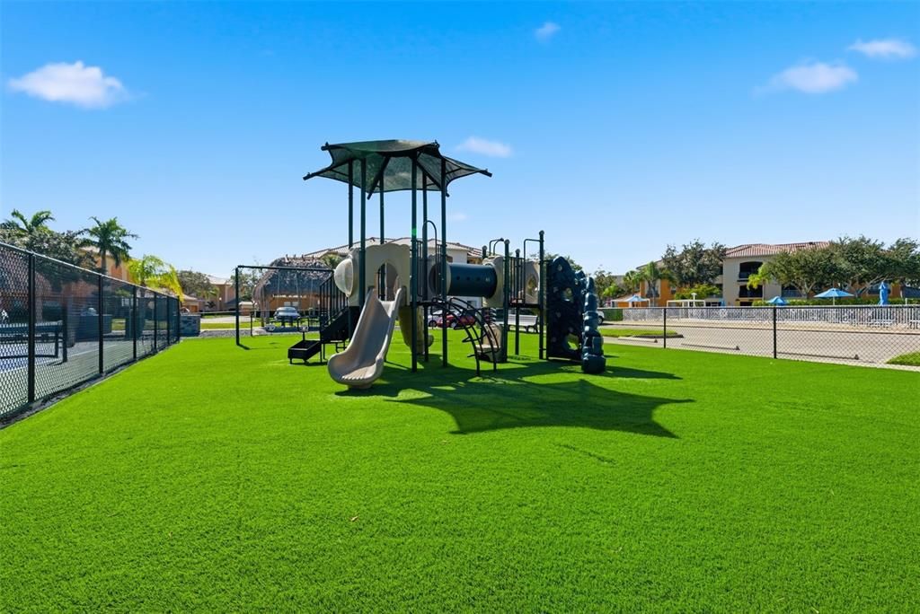 For Sale: $344,900 (3 beds, 2 baths, 1673 Square Feet)