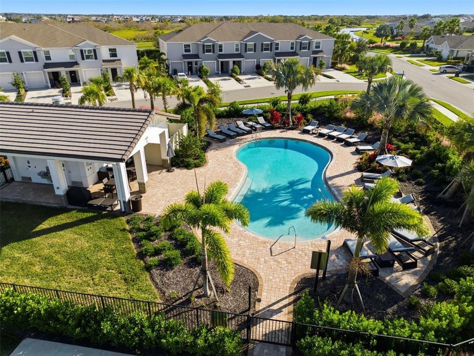 For Sale: $344,900 (3 beds, 2 baths, 1673 Square Feet)