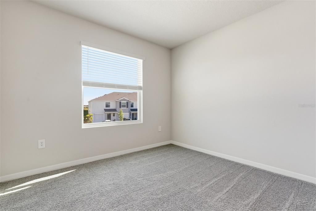 For Sale: $344,900 (3 beds, 2 baths, 1673 Square Feet)