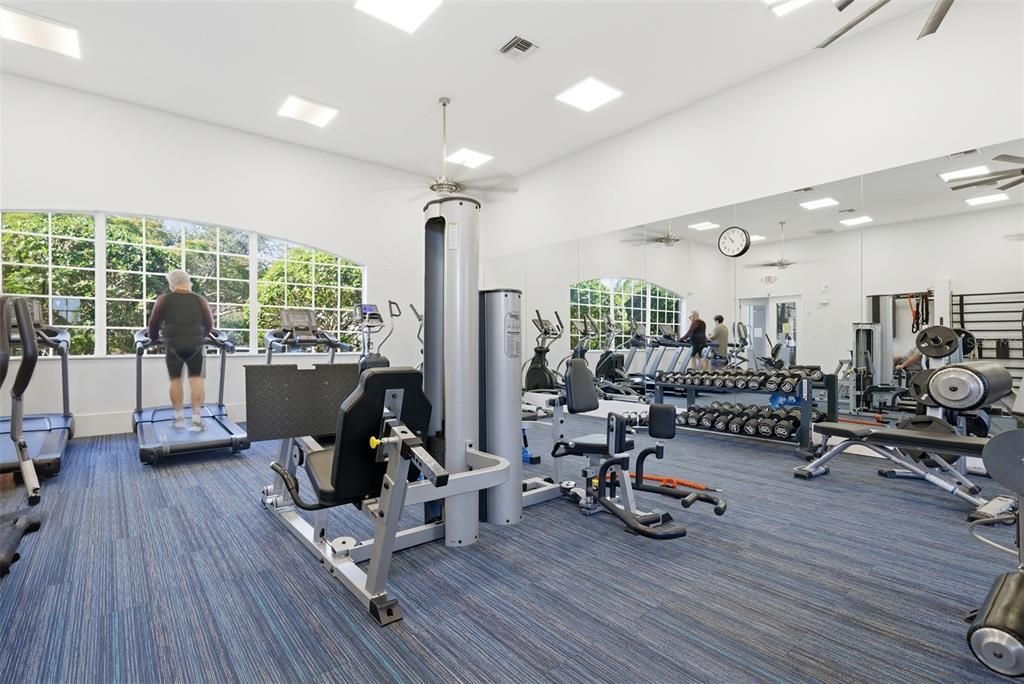 For Sale: $344,900 (3 beds, 2 baths, 1673 Square Feet)