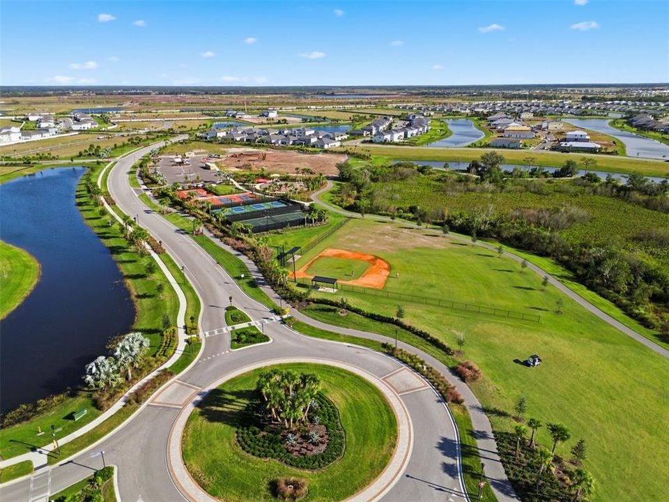 For Sale: $344,900 (3 beds, 2 baths, 1673 Square Feet)