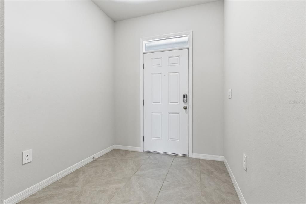 For Sale: $344,900 (3 beds, 2 baths, 1673 Square Feet)