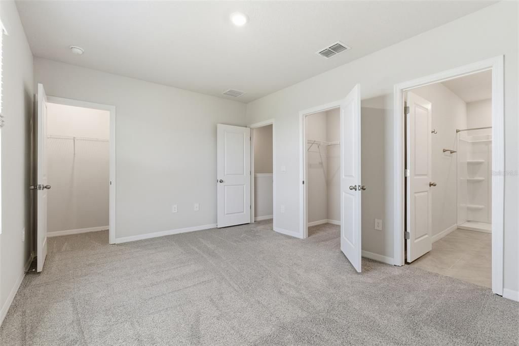 For Sale: $344,900 (3 beds, 2 baths, 1673 Square Feet)