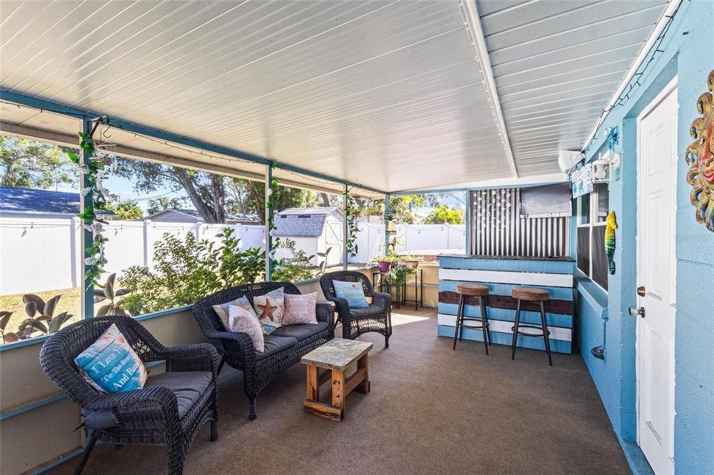 Activo con contrato: $340,000 (3 camas, 2 baños, 1399 Pies cuadrados)