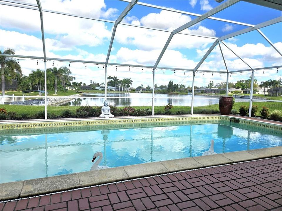 For Rent: $3,600 (3 beds, 3 baths, 1901 Square Feet)