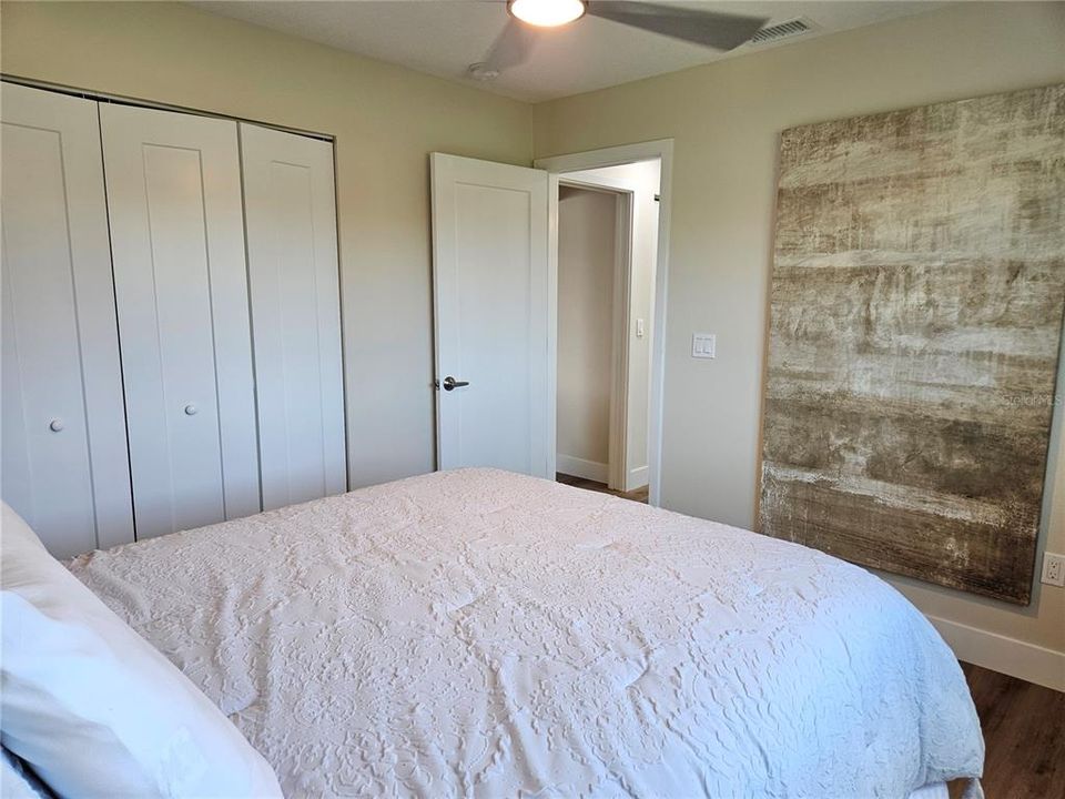 For Rent: $3,600 (3 beds, 3 baths, 1901 Square Feet)