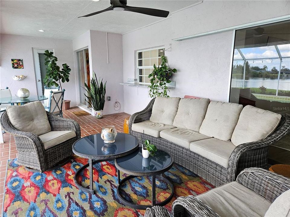 For Rent: $3,600 (3 beds, 3 baths, 1901 Square Feet)