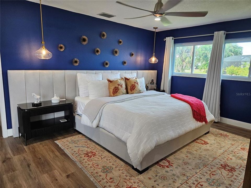 For Rent: $3,600 (3 beds, 3 baths, 1901 Square Feet)