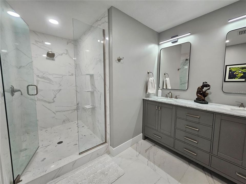 For Rent: $3,600 (3 beds, 3 baths, 1901 Square Feet)