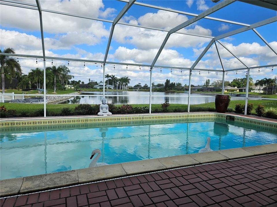 For Rent: $3,600 (3 beds, 3 baths, 1901 Square Feet)