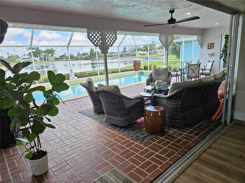 For Rent: $3,600 (3 beds, 3 baths, 1901 Square Feet)