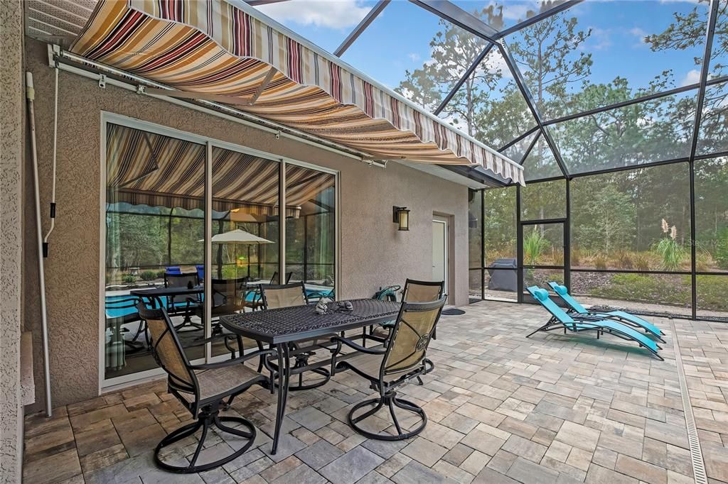 待售: $473,000 (3 贝兹, 2 浴室, 2002 平方英尺)