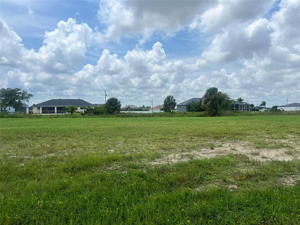 For Sale: $59,990 (0.23 acres)