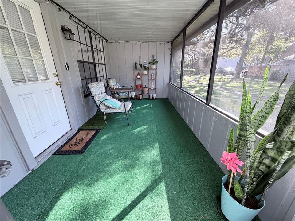 待售: $165,000 (2 贝兹, 2 浴室, 939 平方英尺)