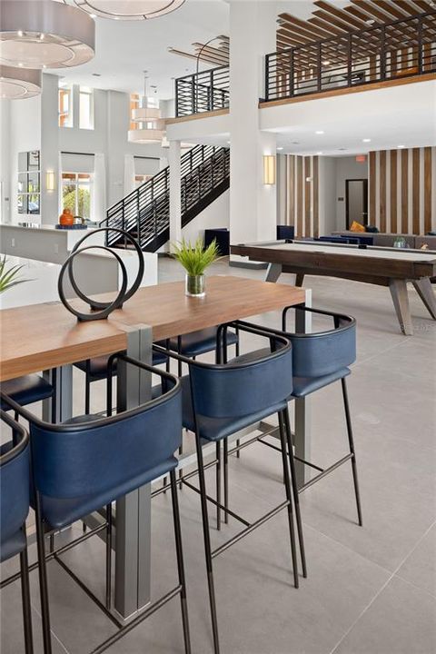 For Rent: $2,090 (2 beds, 2 baths, 978 Square Feet)