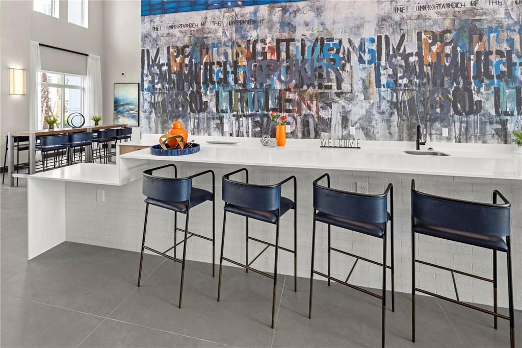 For Rent: $2,090 (2 beds, 2 baths, 978 Square Feet)