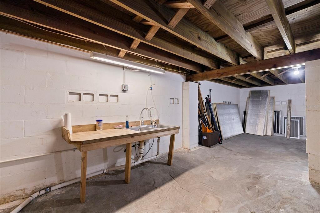 待售: $970,000 (5 贝兹, 2 浴室, 2544 平方英尺)