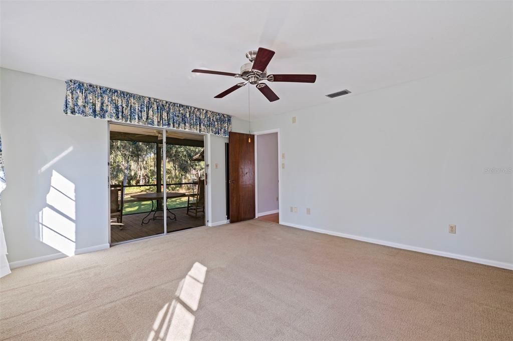 待售: $970,000 (5 贝兹, 2 浴室, 2544 平方英尺)