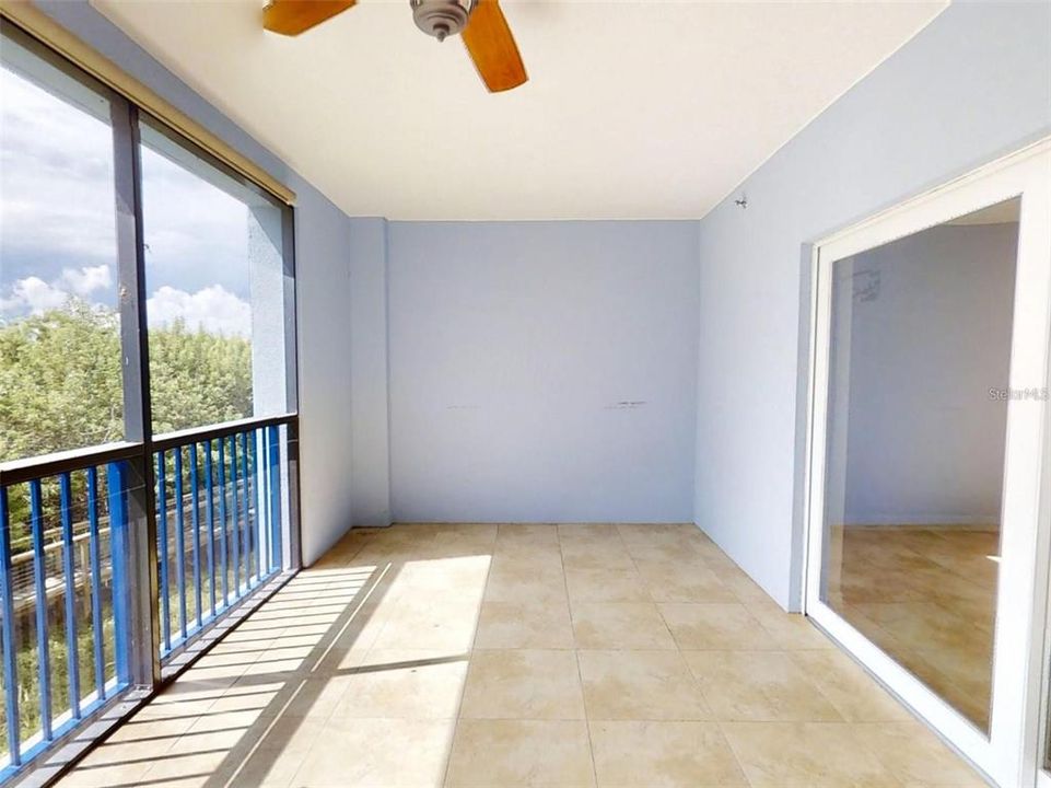 For Sale: $419,900 (2 beds, 2 baths, 1389 Square Feet)