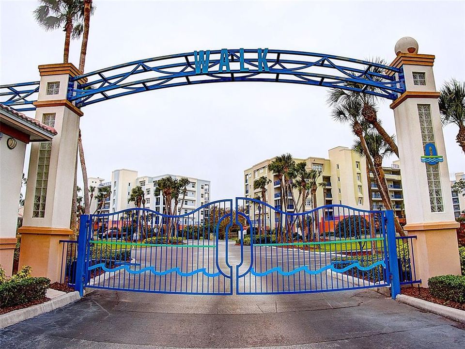 For Sale: $419,900 (2 beds, 2 baths, 1389 Square Feet)