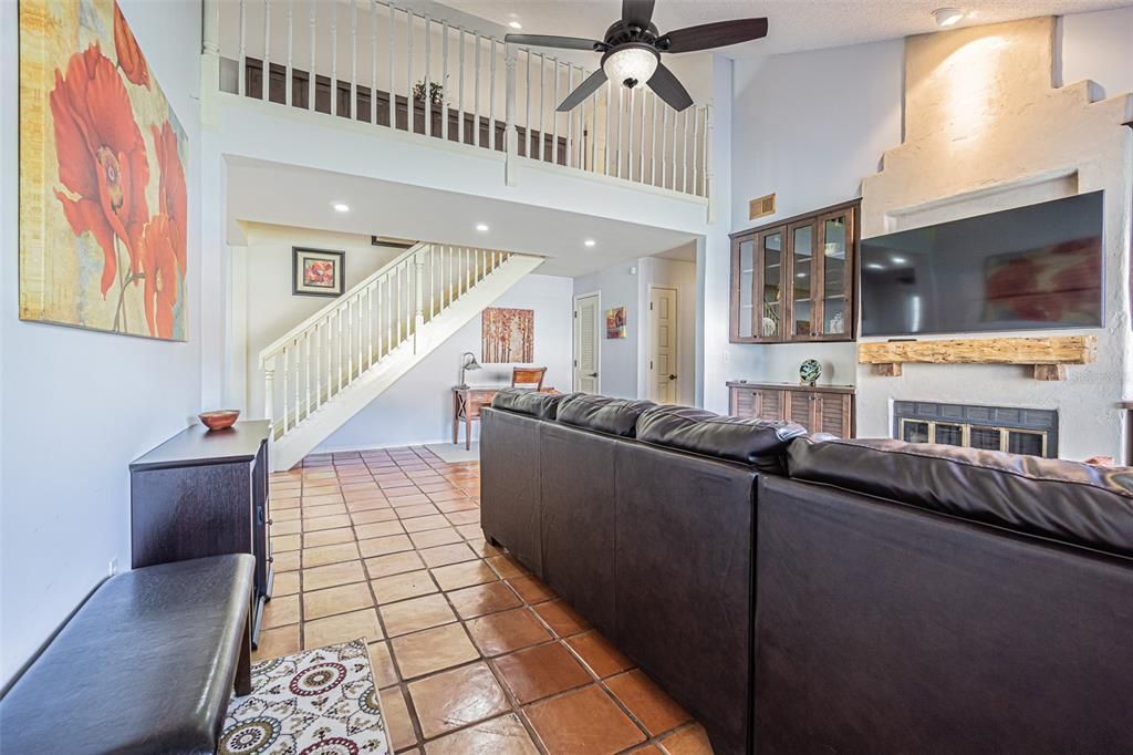 For Rent: $4,200 (3 beds, 3 baths, 1534 Square Feet)