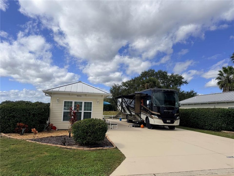 For Sale: $189,900 (0.12 acres)