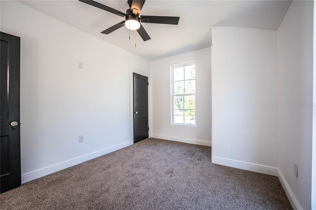 待售: $446,500 (3 贝兹, 2 浴室, 2100 平方英尺)