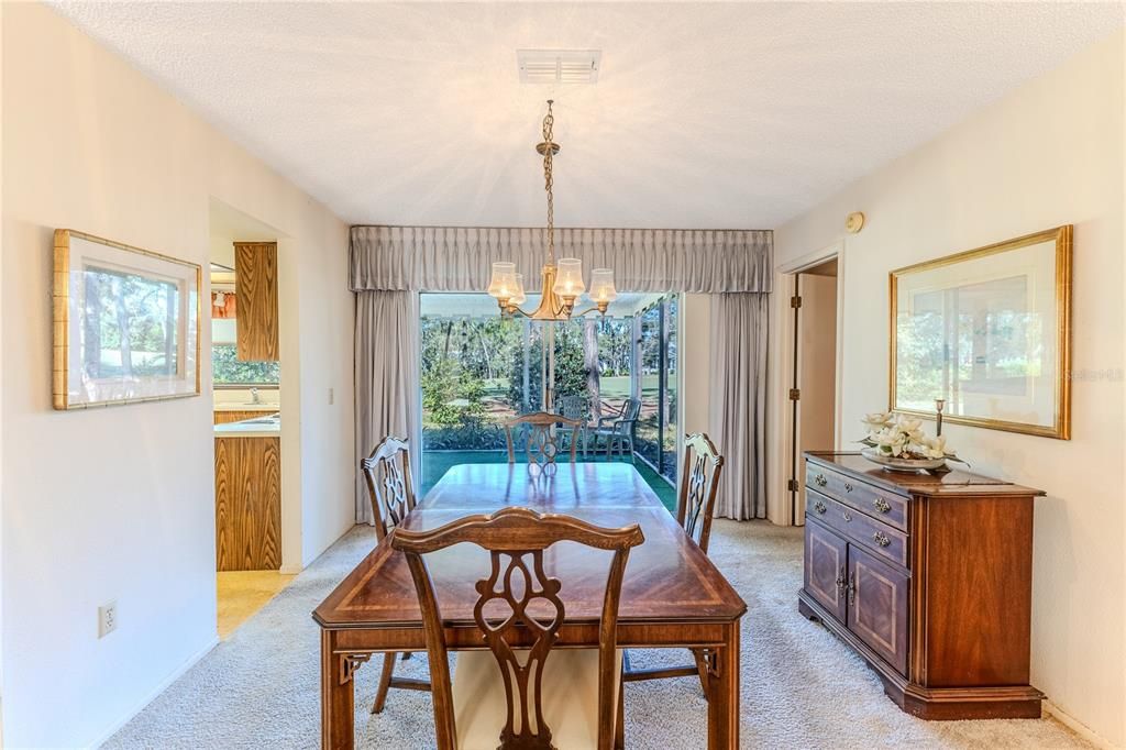 待售: $250,000 (2 贝兹, 2 浴室, 1475 平方英尺)