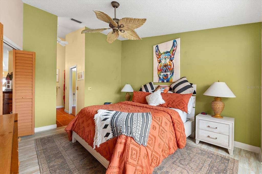 На продажу: $537,000 (3 спален, 2 ванн, 1547 Квадратных фут)