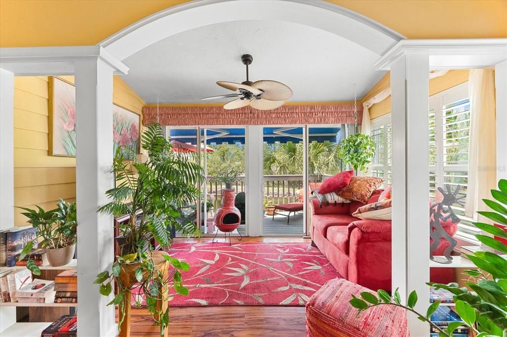 На продажу: $537,000 (3 спален, 2 ванн, 1547 Квадратных фут)