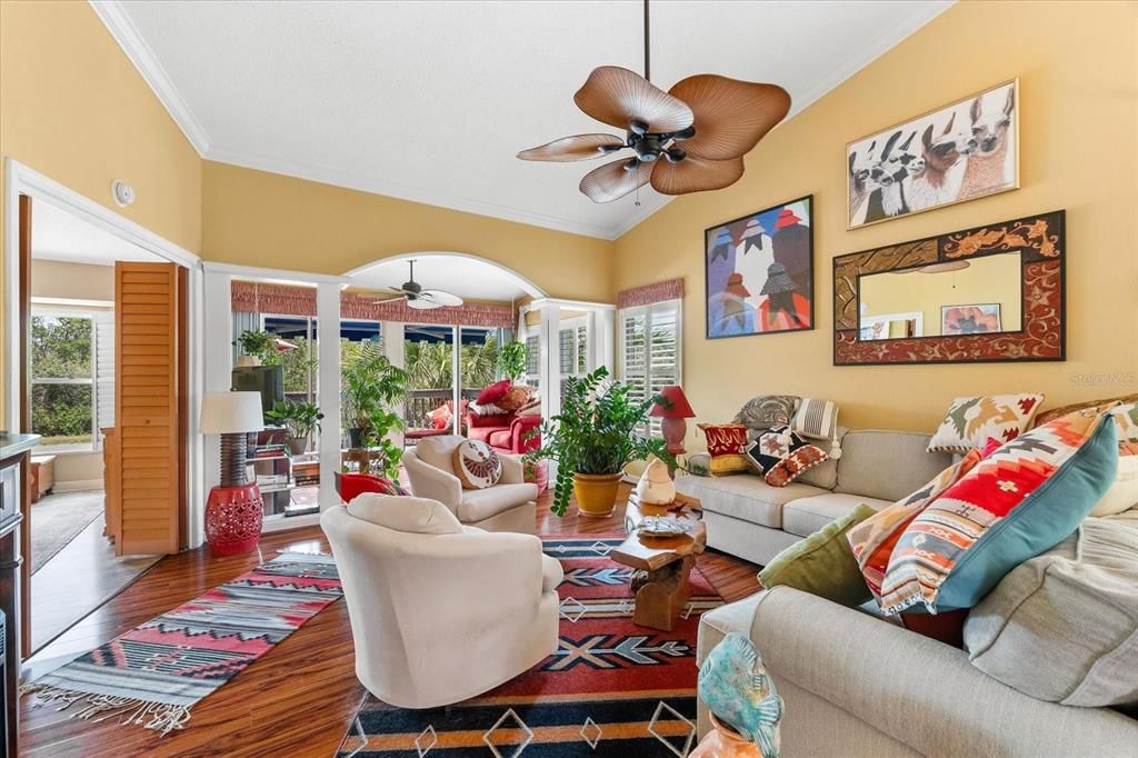 На продажу: $537,000 (3 спален, 2 ванн, 1547 Квадратных фут)