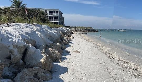 待售: $150,000 (2 贝兹, 2 浴室, 1464 平方英尺)