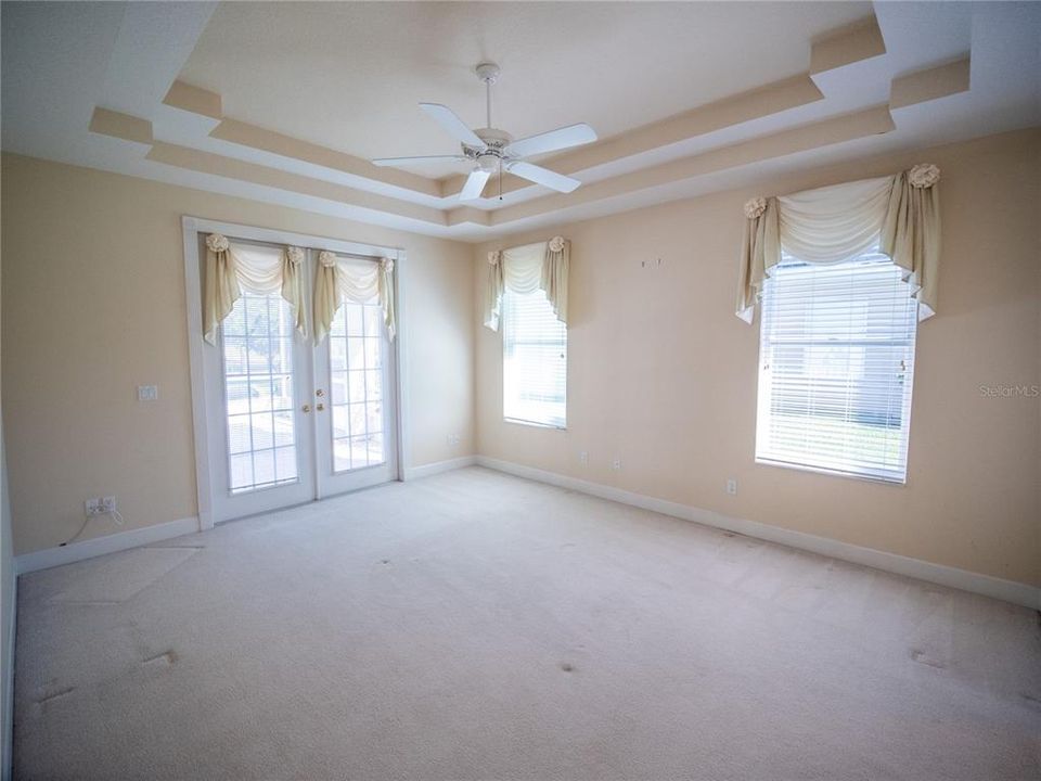 待售: $399,000 (3 贝兹, 2 浴室, 2118 平方英尺)