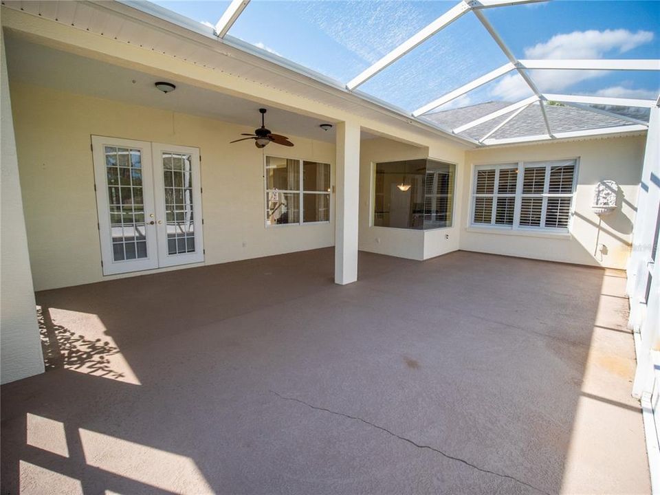 待售: $399,000 (3 贝兹, 2 浴室, 2118 平方英尺)