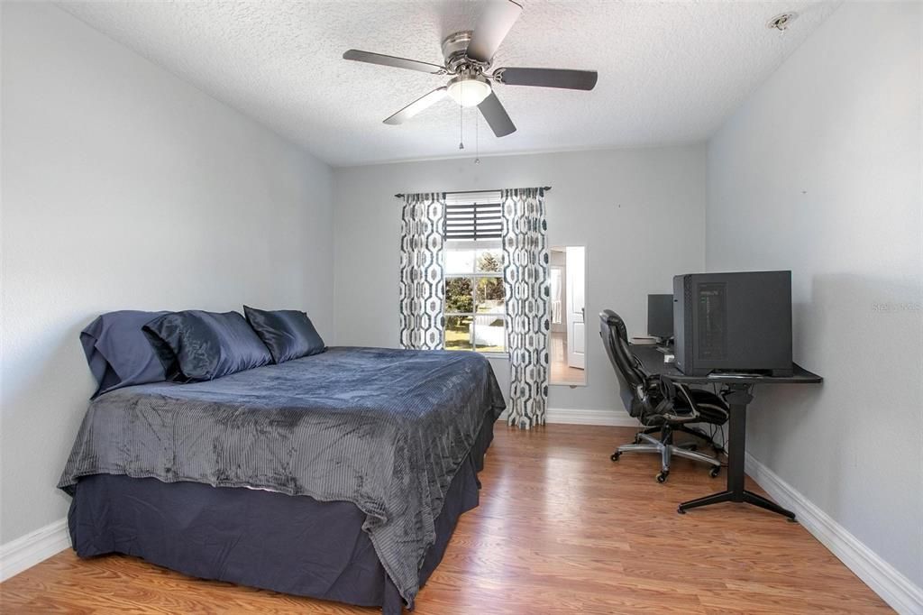 待售: $662,940 (5 贝兹, 3 浴室, 3683 平方英尺)