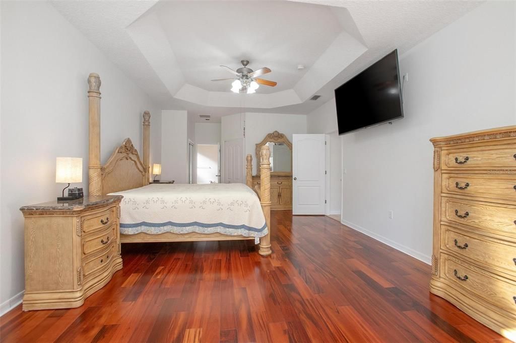 待售: $662,940 (5 贝兹, 3 浴室, 3683 平方英尺)