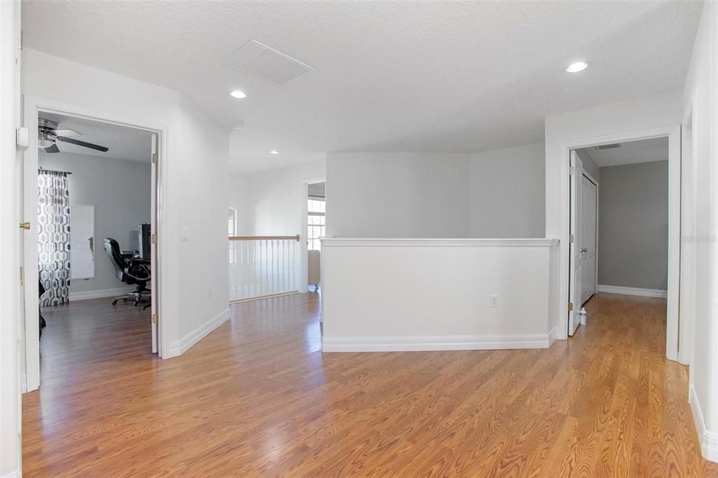 待售: $662,940 (5 贝兹, 3 浴室, 3683 平方英尺)