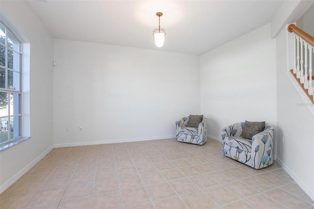 待售: $662,940 (5 贝兹, 3 浴室, 3683 平方英尺)