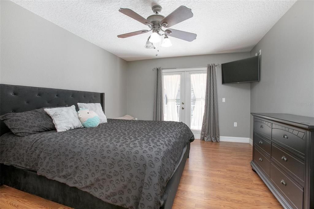 待售: $662,940 (5 贝兹, 3 浴室, 3683 平方英尺)