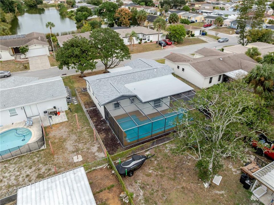 Под контрактом: $308,900 (3 спален, 2 ванн, 1214 Квадратных фут)