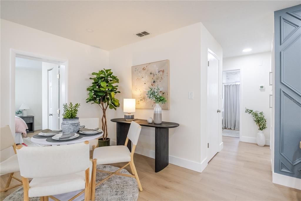 Под контрактом: $308,900 (3 спален, 2 ванн, 1214 Квадратных фут)