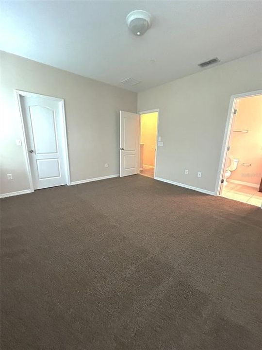 For Rent: $2,300 (3 beds, 2 baths, 1644 Square Feet)