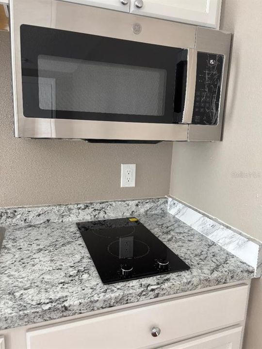 For Rent: $1,000 (0 beds, 1 baths, 154 Square Feet)