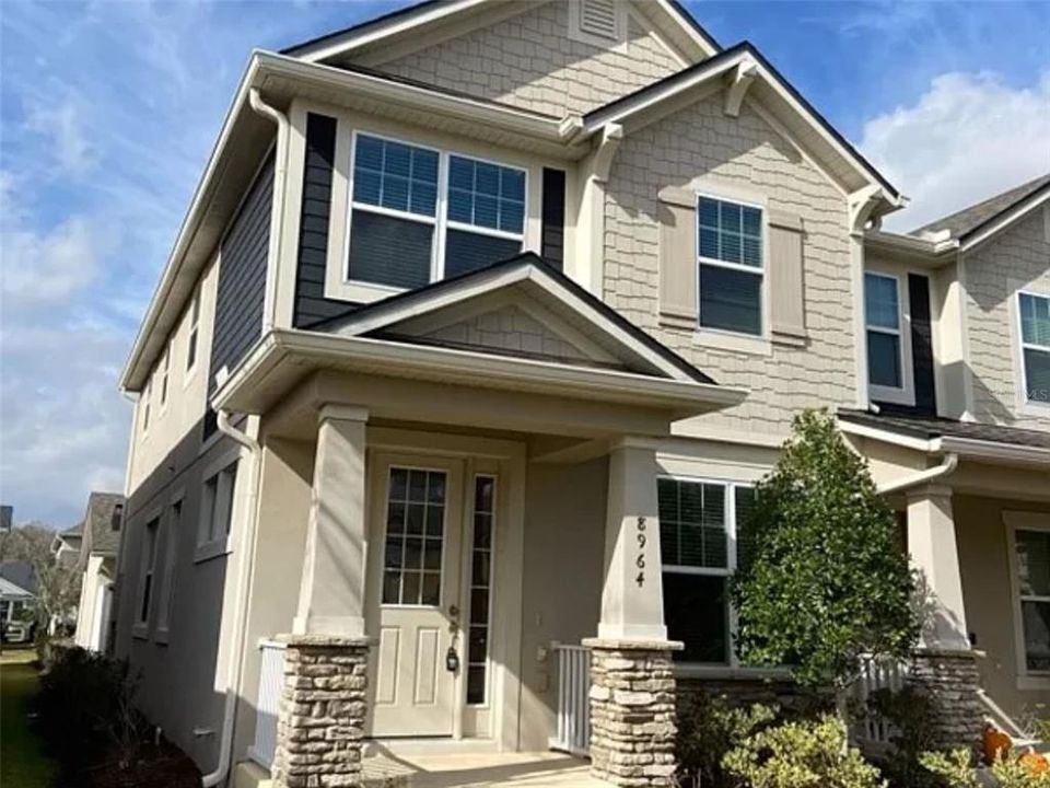 出租: $2,395 (3 贝兹, 2 浴室, 1883 平方英尺)