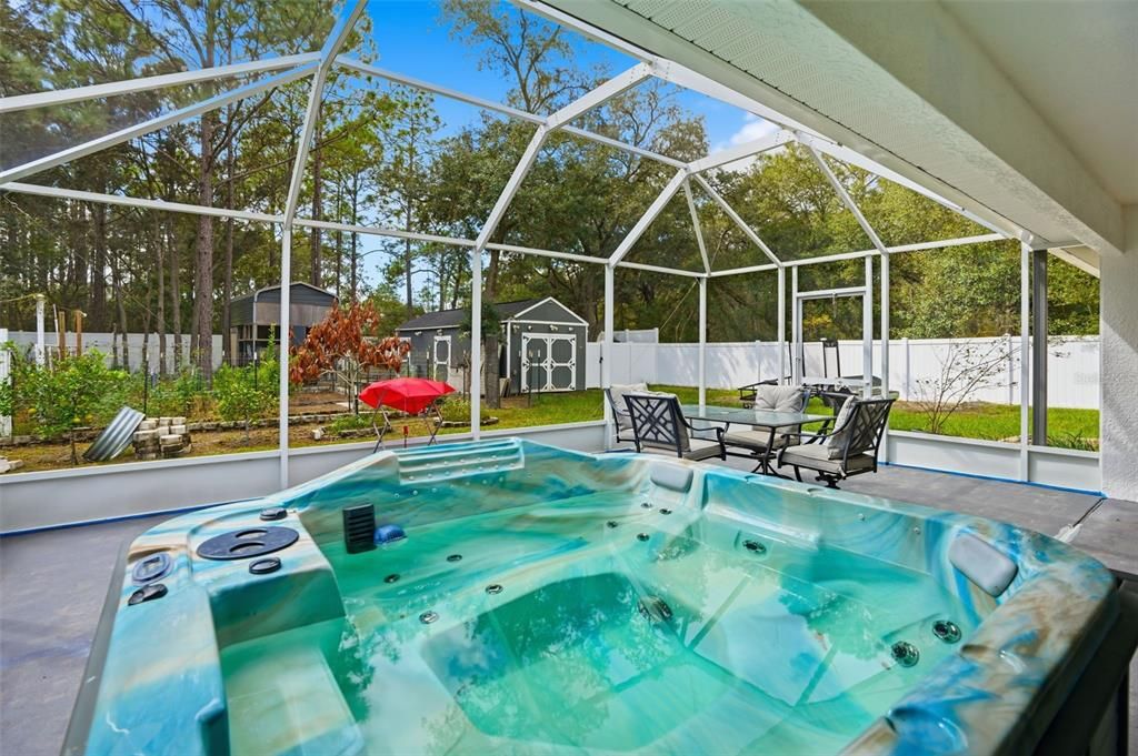 Active With Contract: $434,900 (4 beds, 2 baths, 2140 Square Feet)