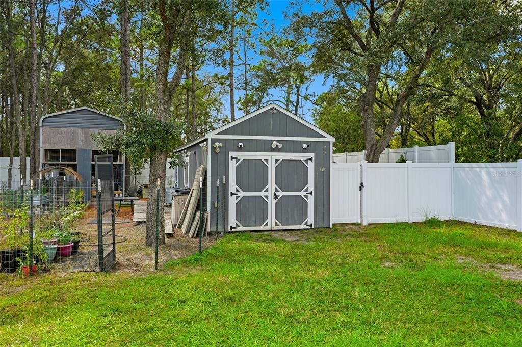 Active With Contract: $434,900 (4 beds, 2 baths, 2140 Square Feet)