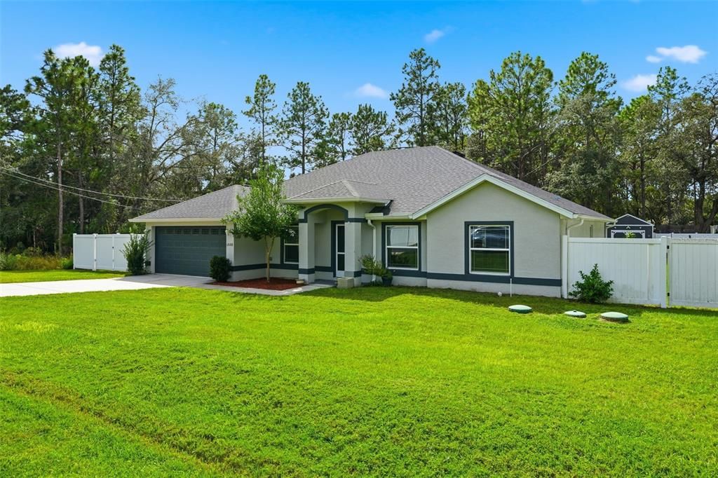 Active With Contract: $434,900 (4 beds, 2 baths, 2140 Square Feet)