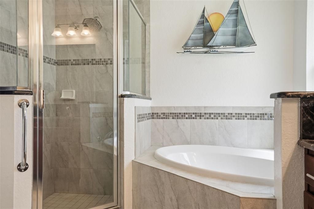 Active With Contract: $434,900 (4 beds, 2 baths, 2140 Square Feet)