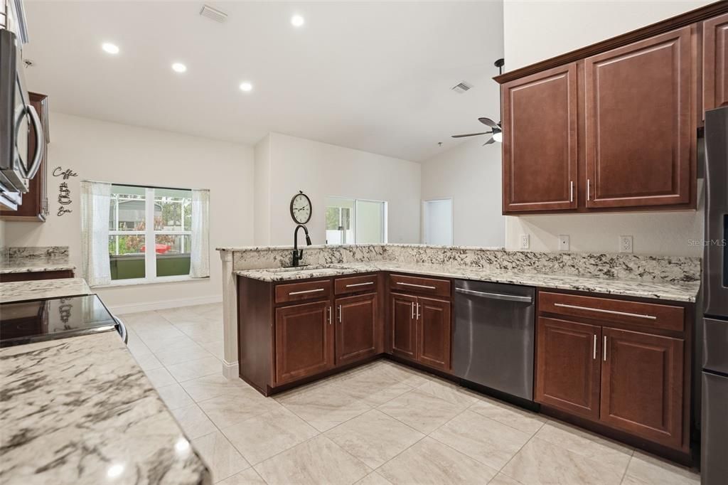 Active With Contract: $434,900 (4 beds, 2 baths, 2140 Square Feet)