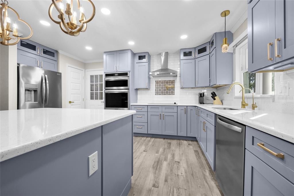 For Sale: $620,000 (4 beds, 2 baths, 2840 Square Feet)